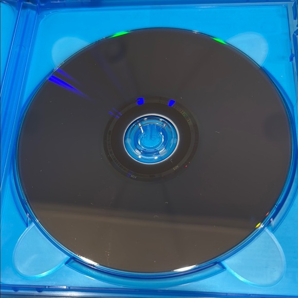 7 MOVIES/50$ Disney Planes Fire & Rescue Blu-ray and DVD Set - Picture 6 of 6
